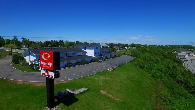 Econo Lodge Inn&Suites Saint John Exterior foto