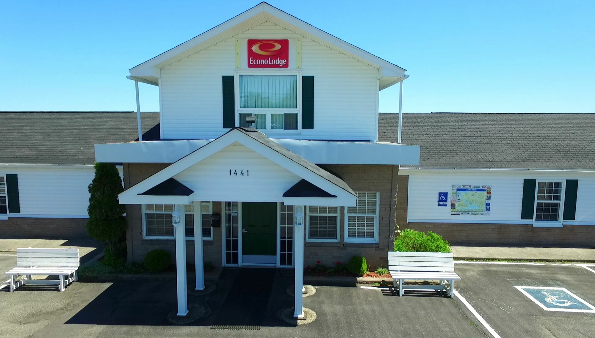 Econo Lodge Inn&Suites Saint John Exterior foto